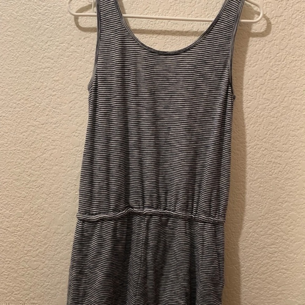 Lucky Lotus size small romper - Picture 6 of 7